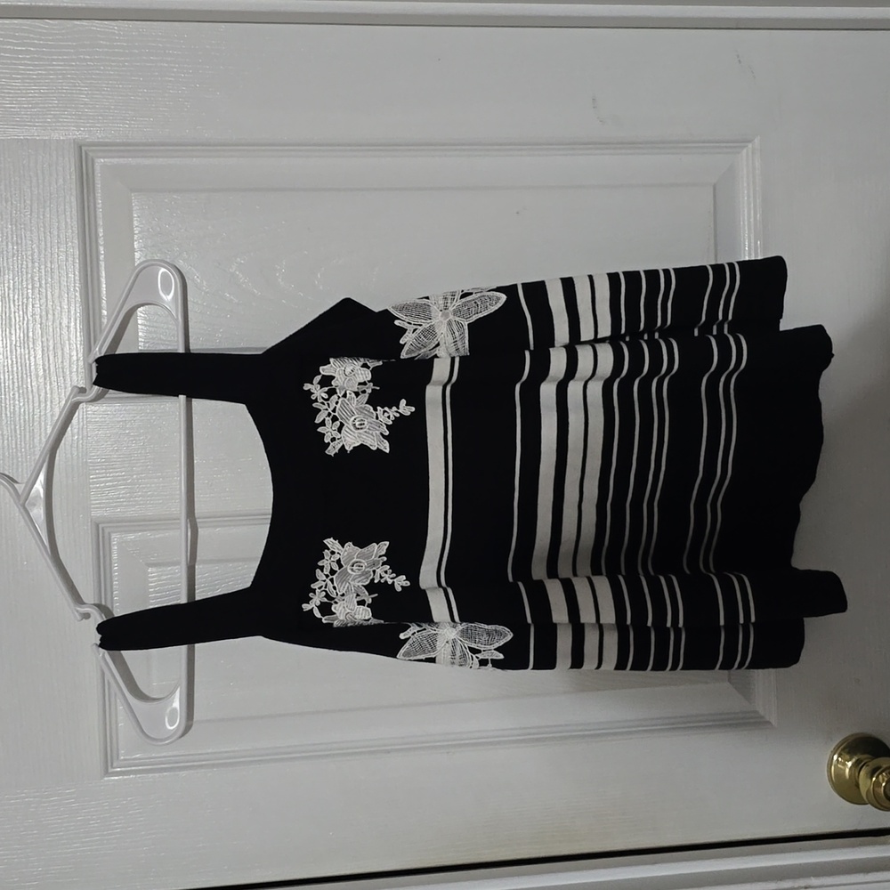 INC size M, Cold shoulder 3/4sleeve top